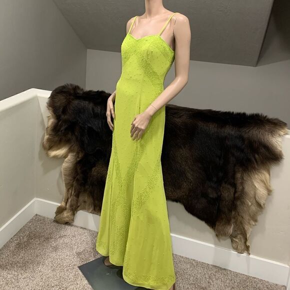 Custom Stunning All Over Beaded Sleeveless Evening Dress - Picture 6 of 16